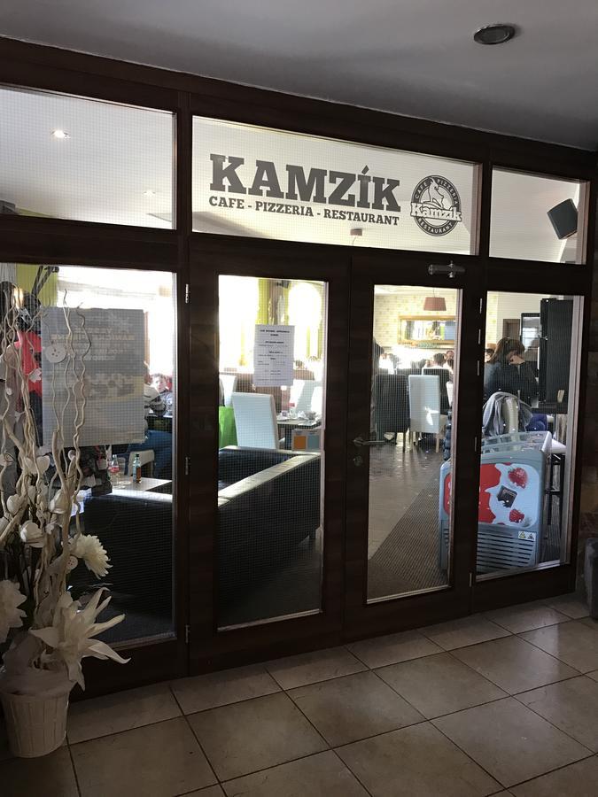 Aparthotel Kamzik Доновалы Экстерьер фото